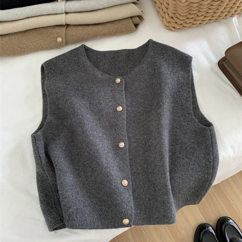 Élan Knit Vest
