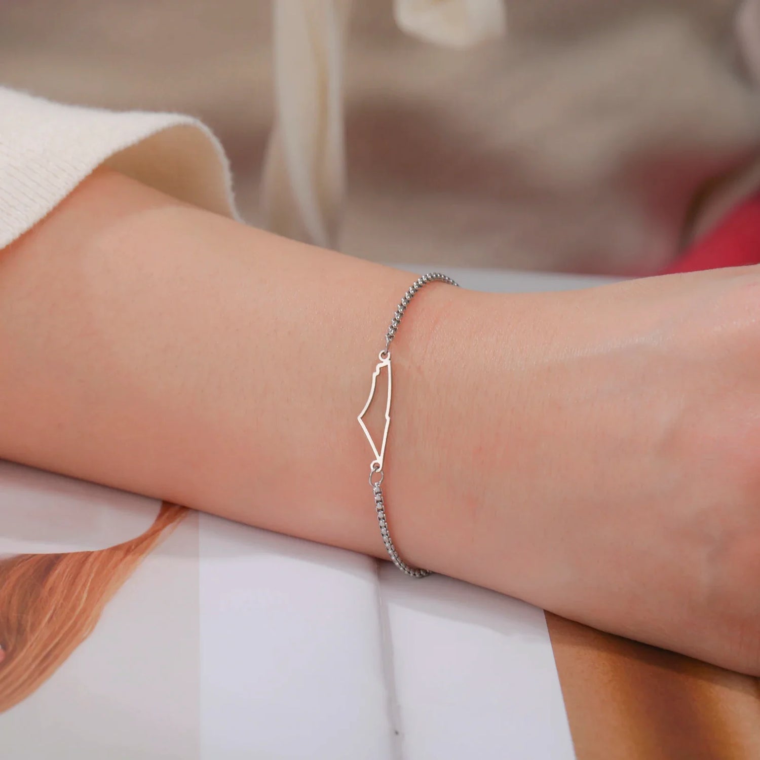 Jewelry & Accessories